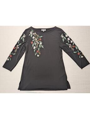 JM Collection Embroidered Gem 3/4 Sleeve Top Small